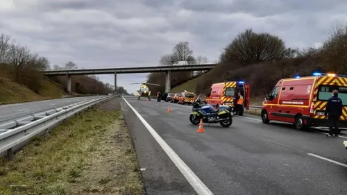 Accident sur l'A81 : un hélicoptère intervient